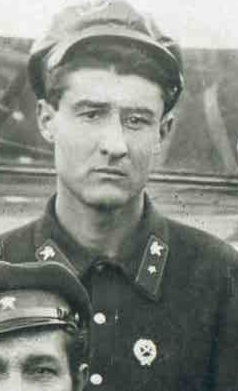 Интересное фото пожарных. Униформа,знаки. Закавказье.