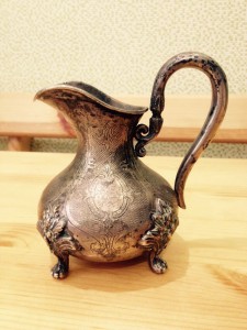 Серебряный сливочник 750 проба