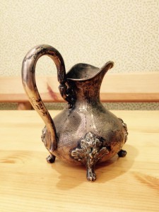 Серебряный сливочник 750 проба