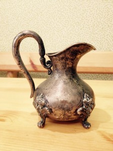 Серебряный сливочник 750 проба