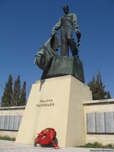 орден Мужества (посмертно) R