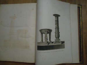 Большая книга.Франция .Статуи.1815