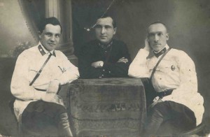 Красные милиционеры. Знак,фома. г.Зиновьевск (Елисаветград).