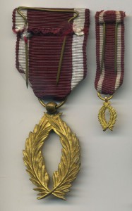 Бельгия, Пальмовые ветви ордена Короны с фрачником в коробке