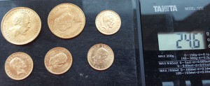 6 монет