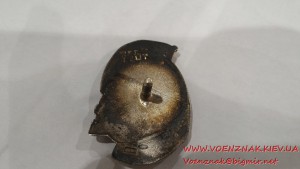 Знак "Почетный железнодорожник" №7567  в серебре