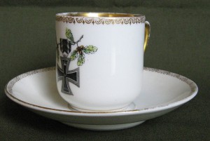 Кофейная пара KPM, патриотика ПМВ.