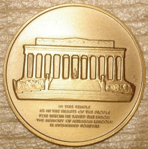 Настольная медаль Линкольн.