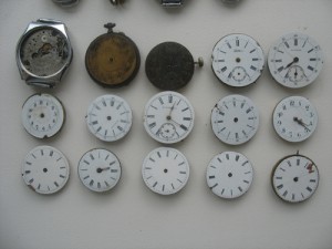 Часы 8шт в ремонт +15 механизмов