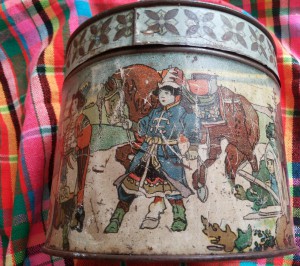 Коробка жестяная царская СКАЗКА до 1917г