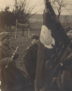 На Одере. Вручение гвардейского знамени. 18 марта 1945 г.