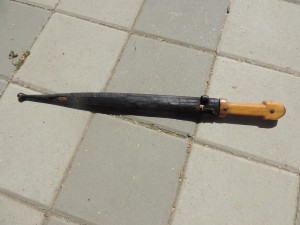 Кинжал с бронзовой всечкой, с подкольчужником.