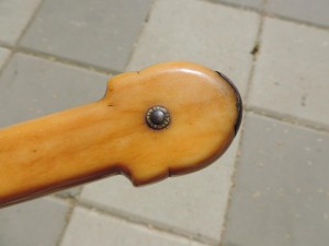Кинжал с бронзовой всечкой, с подкольчужником.