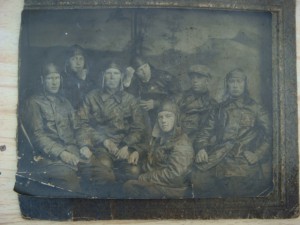 Летчики (7 человек).