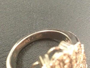 Новое кольцо фирмы GAFRI с цветными бриллиантами. Красивое!