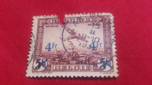 7 альбомов марок разных стран требуется оценка с последующей