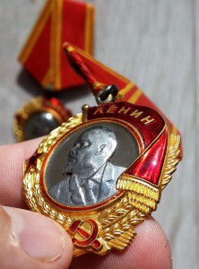 Два Ильича блюдца номера через 40 (96664 и 96704) на женщин
