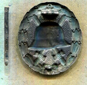 За ранение 1 Мировая  800 проба.