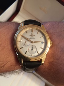 Золотые часы OMEGA DE VILLE CO-AXIAL POWER RESERVE GOLD 39 M