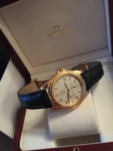 Золотые часы OMEGA DE VILLE CO-AXIAL POWER RESERVE GOLD 39 M