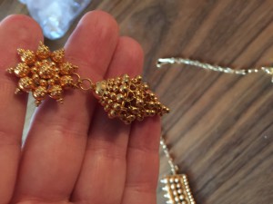 ЗОЛОТОЙ ГАРНИТУР КОМПЛЕКТ СЕРЬГИ + КОЛЬЕ 22 К 916 ПРОБА