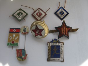 Знаки, эмаль МНОГО