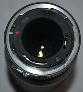 Canon FD 100-300 mm f/ 5.6 L Macro Zoom Lens