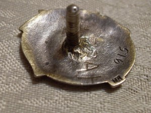 Отличнику Дальстроевцу СССР. № 915 . ( серебро).