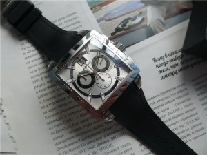 EDOX CLASSЕ ROYAL! БОЛЬШАЯ ДАТА, КАУЧУК! SWISS MADE!