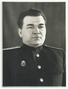 Железнодорожники. Генерал,Женщина,ПЖ и Форма,разные эмблемы.