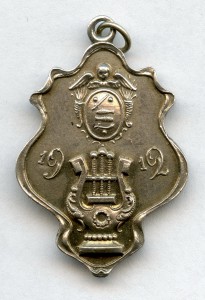 Жетон Серебро 84 Нарва 1912 г. Певческий праздник
