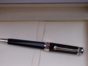 Новая в коробке шариковая ручка"Montegrappa"