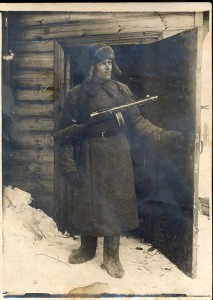 Фронтовое фото с оружием