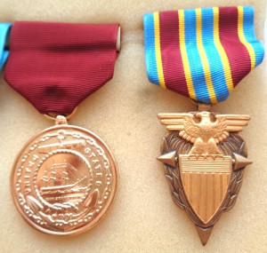 4 американские медали.