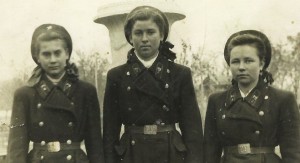 Учащиеся, Школьники,  Ранние Пионеры. Форма.