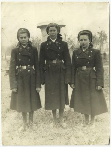 Учащиеся, Школьники,  Ранние Пионеры. Форма.