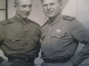 Фото радиоразведчиков ОСНАЗ НКВД СССР. Отличники ЗБЗ Квадро