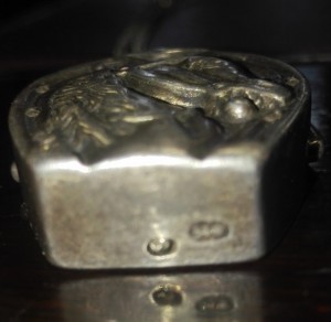 Кулон нычка Подкова с лошадкой