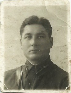 Медик НКВД?, 2 фото.