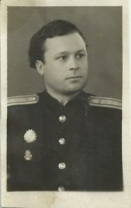 Железнодорожник в Форме. Интересные Знаки !