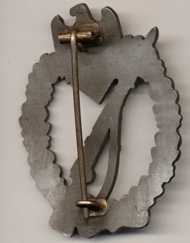 Пехотный штурмовой знак в серебре