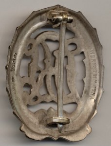 Знаки DRL в серебре