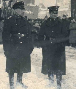 Немецкие офицеры на параде в честь 4-й годовщ.РККА. М.,1922