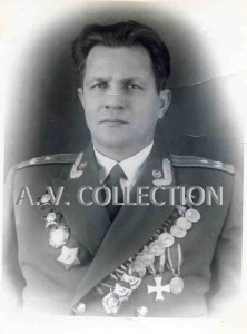 От полковника до генерала. 3 фото. Награды.