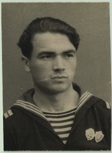 Моряки с Знаками " Отличный Подводник ", Нашивки. 2 фото!!!!