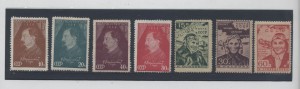 Мундеич 1937 (10, 20, 40, 80 к), летчицы 1939 (15, 30, 60 к)