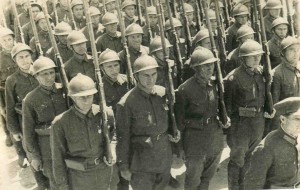 Курсанты Ср.Азиат.Воен.Шк. им Ленина на параде.Ташкент.1935