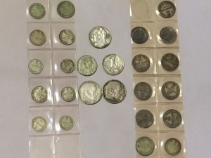 Много серебрянных монет!!