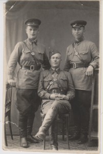 ФОТО 3-х ЛЕЙТЕНАНТОВ АРТИЛЛЕРИСТОВ