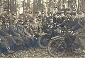 Милиционеры и мотоциклы